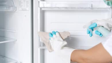 como limpar geladeira